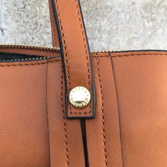 Steve Madden cognac tote - Picture 3 of 6